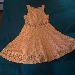 Girl dress size M